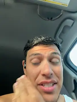 StrokingDaddy4 Adlı Modelin Canlı Sohbet Odası