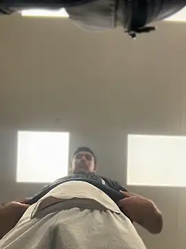 StrokingDaddy4's Live Sex Cam Show