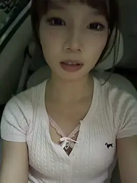 Yiyi-707 Live Sex Cam-Show