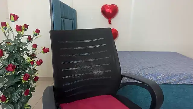 PiNk_ViBeS_ লাইভ চ্যাট রুম