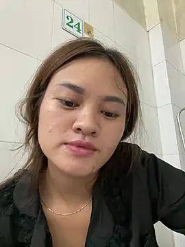 Živá chatovací místnost Ppnango