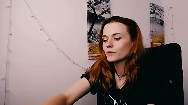 PeppyMia чат на живо