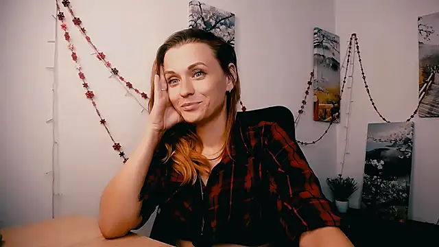 PeppyMia's Live Sex Cam Show