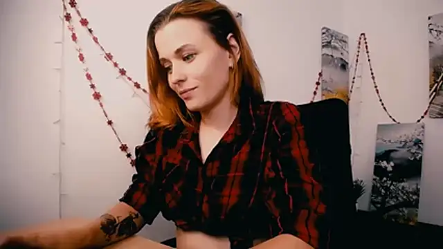 PeppyMia's Live Chat Room