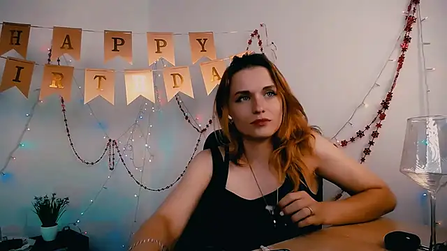 PeppyMia's Live Chat Room
