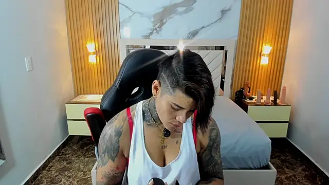 Sala de chat en directo de KAROLLJONES1