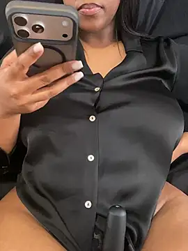 Živá chatovací místnost CaramelGoddess1