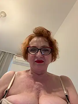 MelisaSwan611 Adlı Modelin Canlı Sohbet Odası