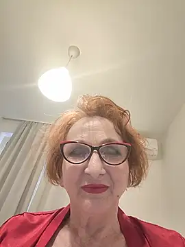 MelisaSwan611 Adlı Modelin Canlı Sohbet Odası