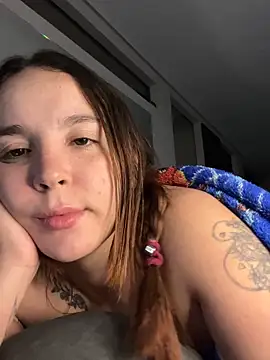 Chat soba uživo modela AMORINHA_S2_