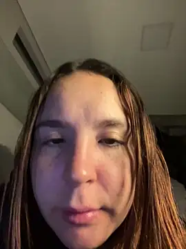 غرفة دردشة AMORINHA_S2_ المباشرة