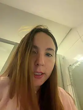 Sala de chat ao vivo de AMORINHA_S2_