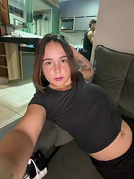 AMORINHA_S2_ Adlı Modelin Canlı Sohbet Odası