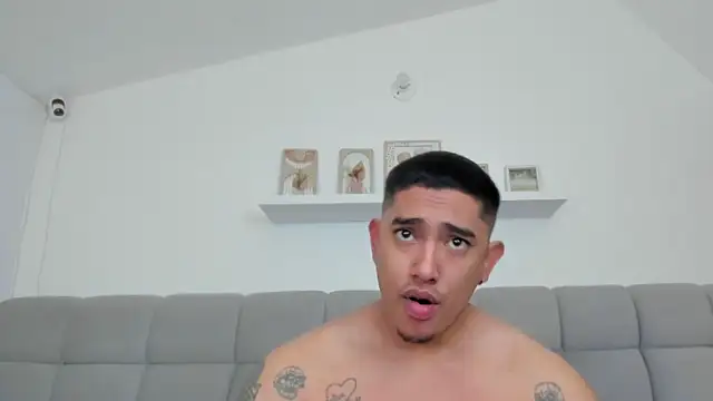 erotic_sins Live chatroom