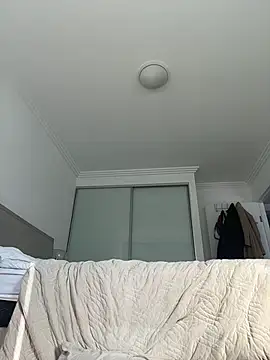 Aussielulu Adlı Modelin Canlı Sohbet Odası