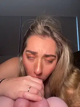 Chat soba uživo modela Aussielulu