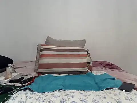 CreamBum1xx Live Chatraum
