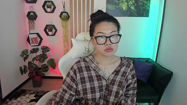 LunaPurrr Live Chatraum