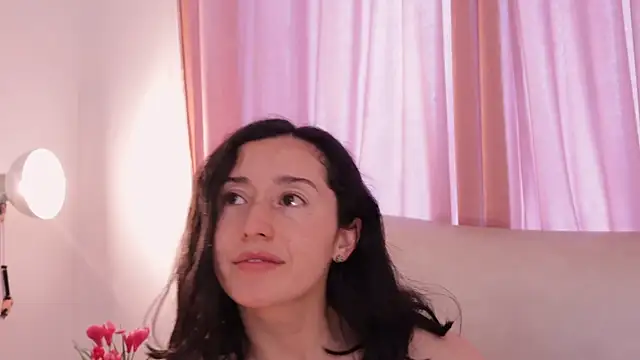 Sala de chat en directo de Ginevra_esposito