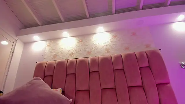 aishathornee Live Chatraum
