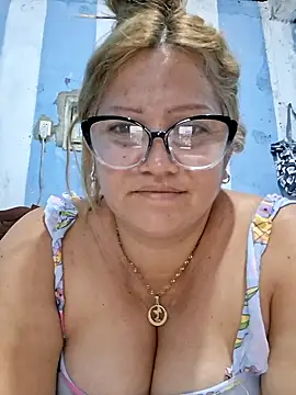 Carlotaazul Live chatroom