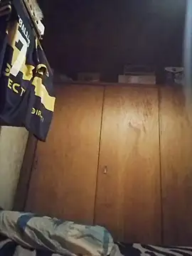 Živá chatovací místnost bellarubia