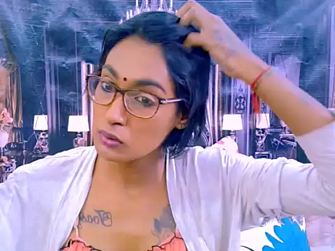 IndianRebel4u2Luv – Naživo XXX chat