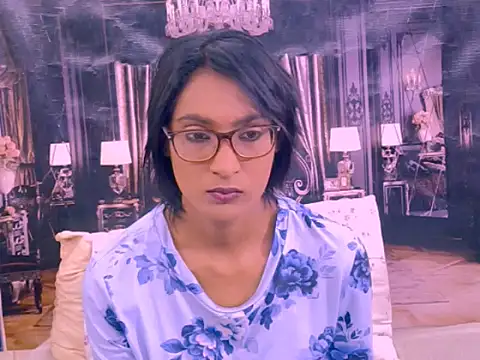 Chat ao vivo de IndianRebel4u2Luv