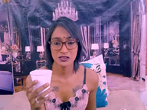 Živá chatovací místnost IndianRebel4u2Luv