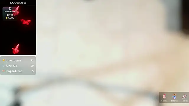 IndraKaur_ Live Chatraum