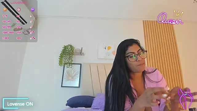 _Miaa_khalifa_ Adlı Modelin Canlı Sohbet Odası