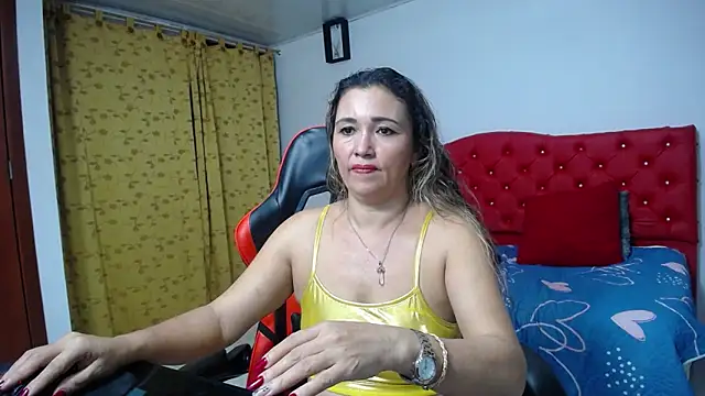 noelia_milf19 Live Chatraum