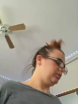 queenpeaches121 Cameră chat live