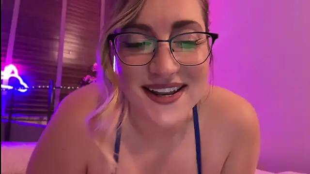 MistresssX's Live Chat Room