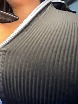 AlanaRouss 실시간 채팅방