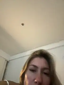caritadeangellll Live Chatraum