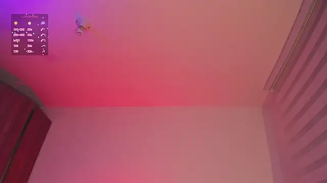 K2xxKrawl Cameră chat live