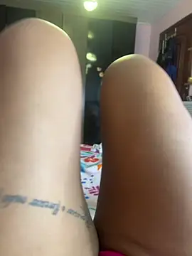 Sala de chat en directo de ju_muniz01