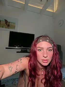 OliviaaFischer Adlı Modelin Canlı Sohbet Odası
