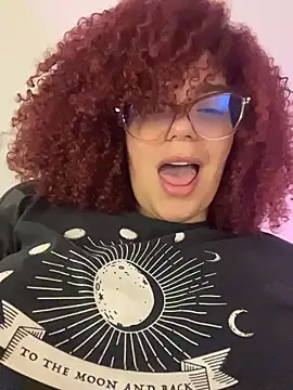 غرفة دردشة Leyah__ المباشرة