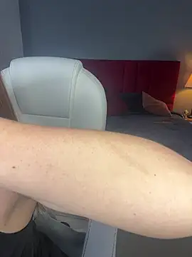 غرفة دردشة dreamleah_ المباشرة