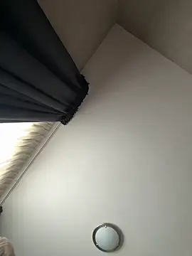 Chloemillerrxx Adlı Modelin Canlı Sohbet Odası