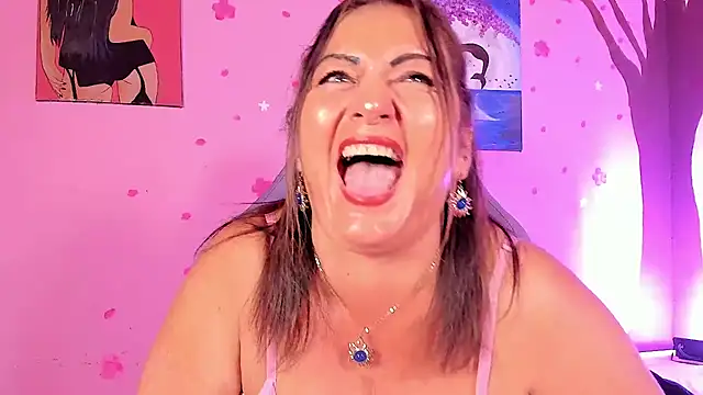 חדר צ'אט בשידור חי של PalomaLombardi