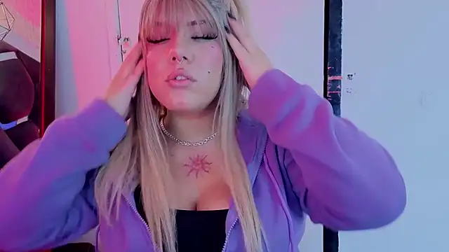 חדר צ'אט בשידור חי של Melissa_Adamsx