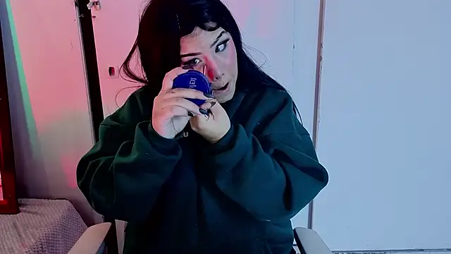 غرفة دردشة Melissa_Adamsx المباشرة