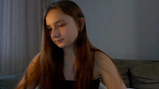 Lelia_Vibe's Live Chat Room