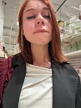 Živá chatovací místnost RosieSecret