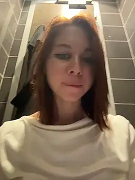RosieSecret: δωμάτιο απευθείας συνομιλίας