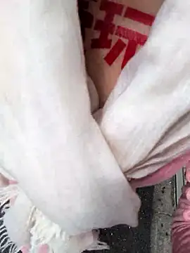 Chat soba uživo modela pink-mai
