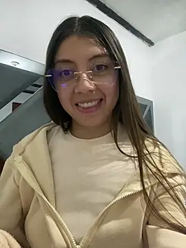 Sara-cooper2 실시간 채팅방